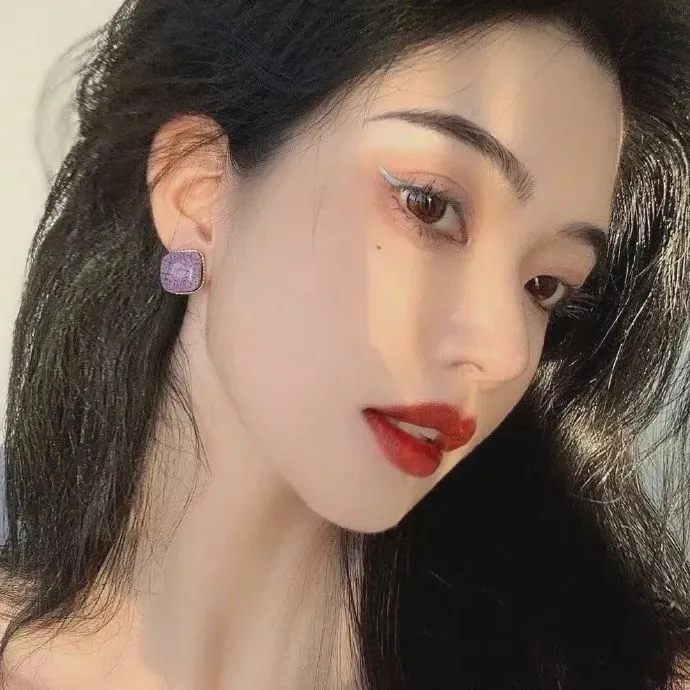 数据分析仪表盘